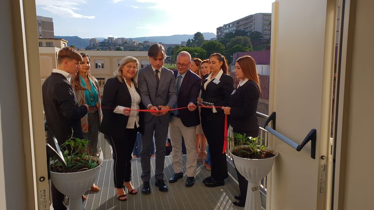 A Reggio Calabria via all\'anno scolastico 2024/2025: il sindaco Falcomat&agrave;� e il vicesindaco Versace al \